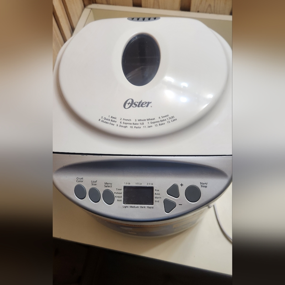 Oster Expressbake White and Gray Bread Maker